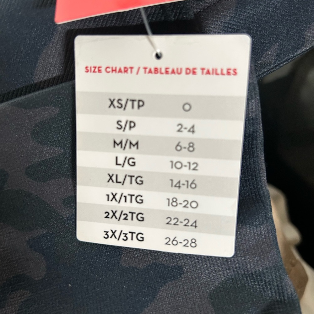 NWT Spanx Look at Me Now High Waisted Camo Leggings S and M Grey/Black Camo - Picture 8 of 9